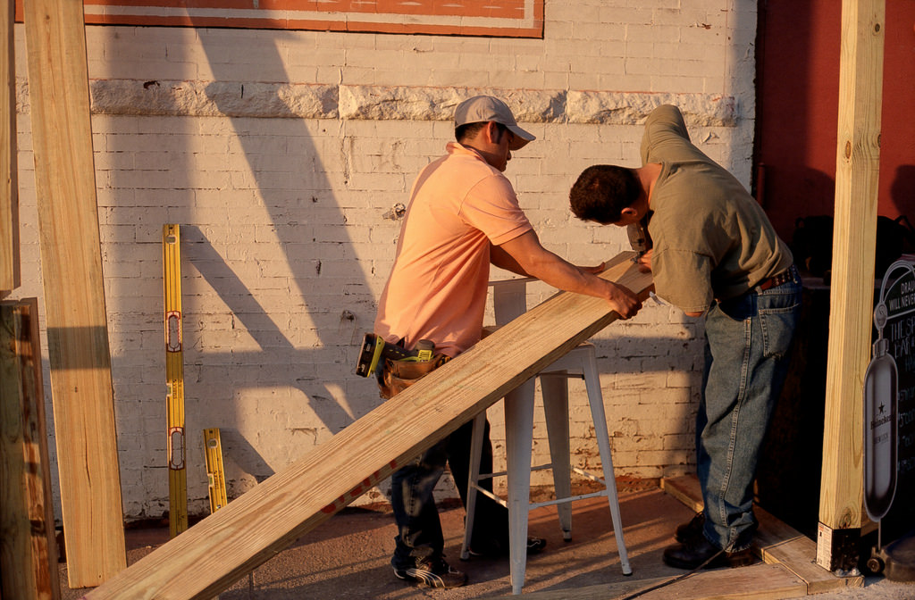 Do Licensed Carpenters Also Need A Contractor License Bond 